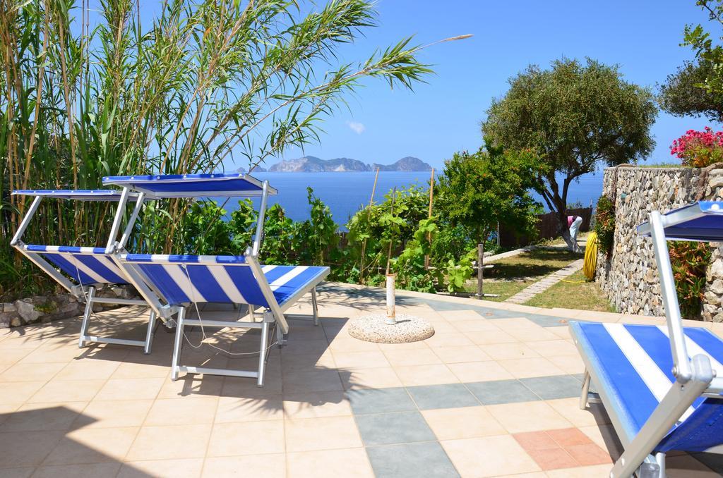 Sunset Village Ponza Rum bild